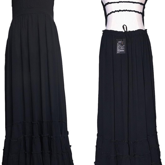 Black maxi dress 💕 - Picture 5 of 5